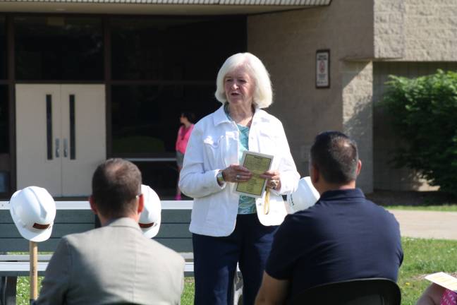 Board President Judy Green thanks the crowd for attending. (Photo provided)