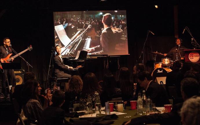 Chabad hosts benefit concert, gala
