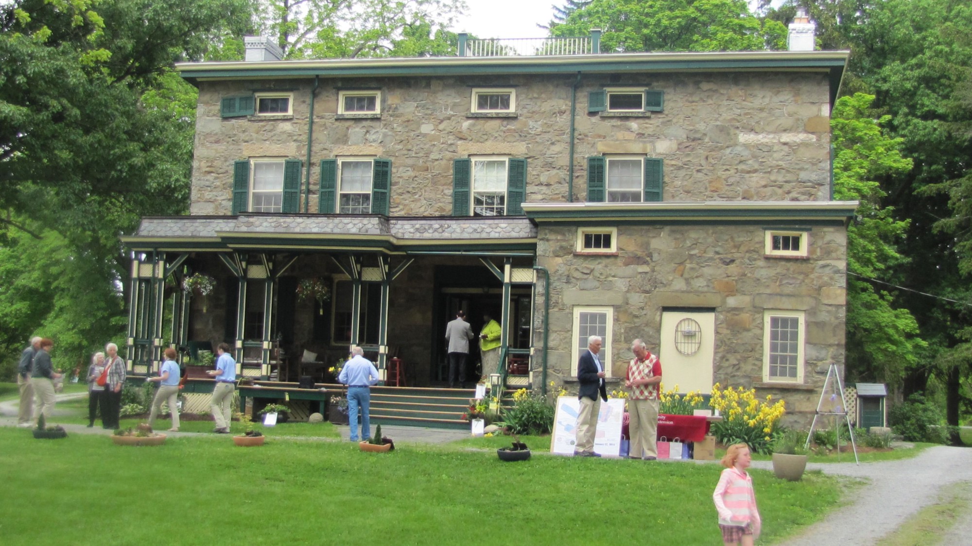 Party celebrates historic house, looks ahead to new agricultural center