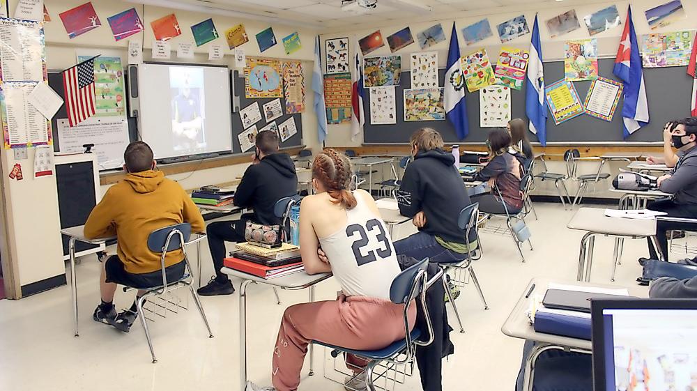 Top of everybody's wish list: Ending the year in class - Vimarsana News